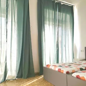 Sunny Centre Flats, 2 Options, With Balcony Or Terrace , Málaga España
